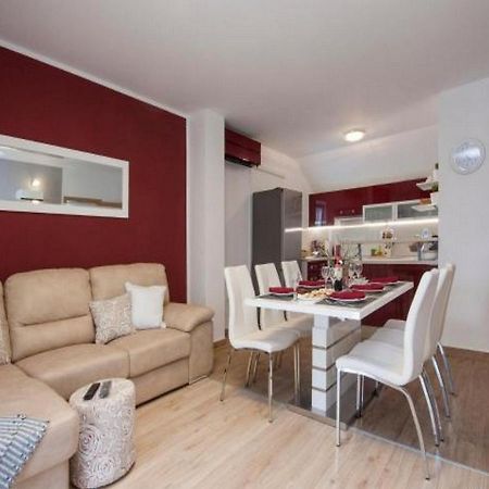 Apartment Dar Murter Exterior foto